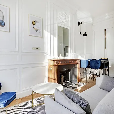 Maison Labruyère - Jardin Public *