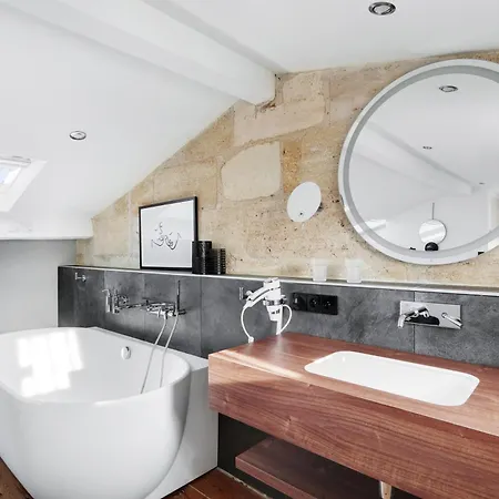 Appartement Maison Labruyère - Jardin Public *